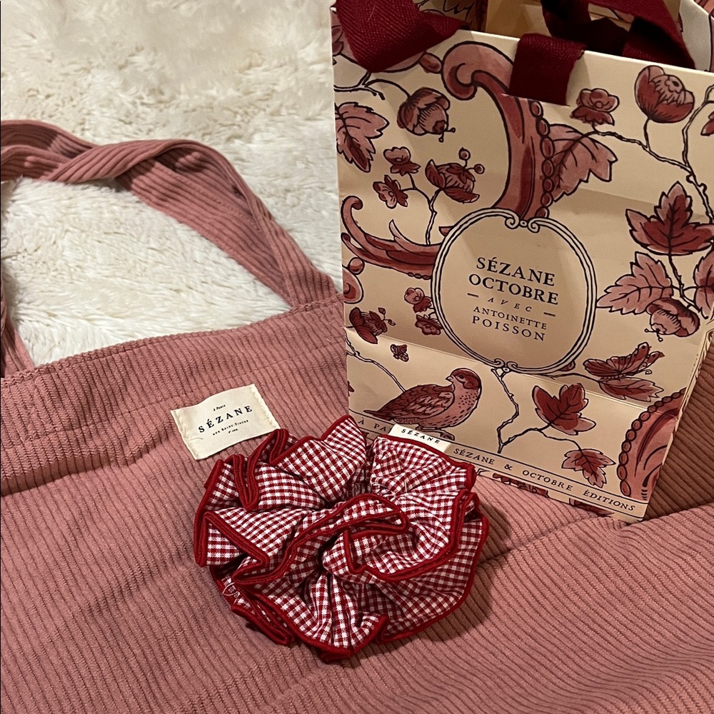 Sézane Pink Tote gift bundle